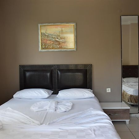 Ozcan Pansiyon Marmaris Exteriér fotografie